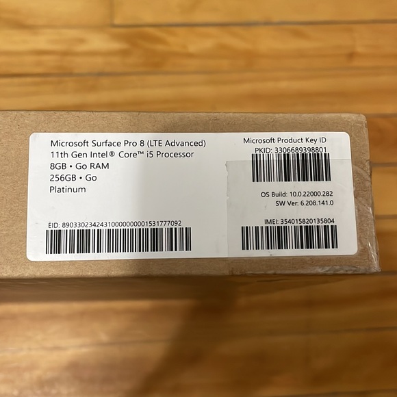 Microsoft Surface Pro 8 (BRAND NEW SEALED IN BOX) - Picture 2 of 5